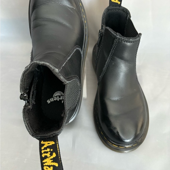 Dr.Martens Kids Black Chelsea Boots (used w/slight blemish) - Picture 6 of 12